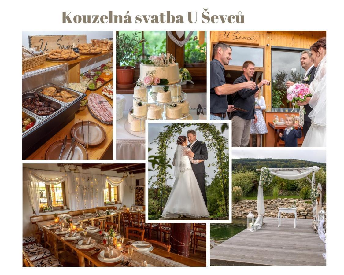 Penzion U Sevcu Holubov Exteriör bild